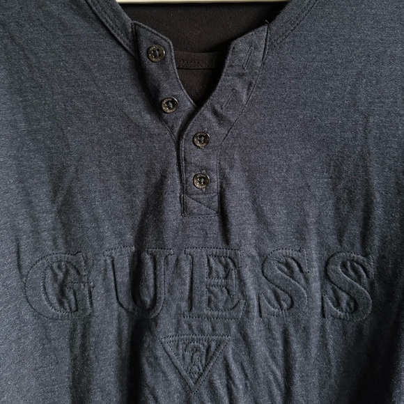 Guess long sleeve shirt Size M - Picture 1 of 3